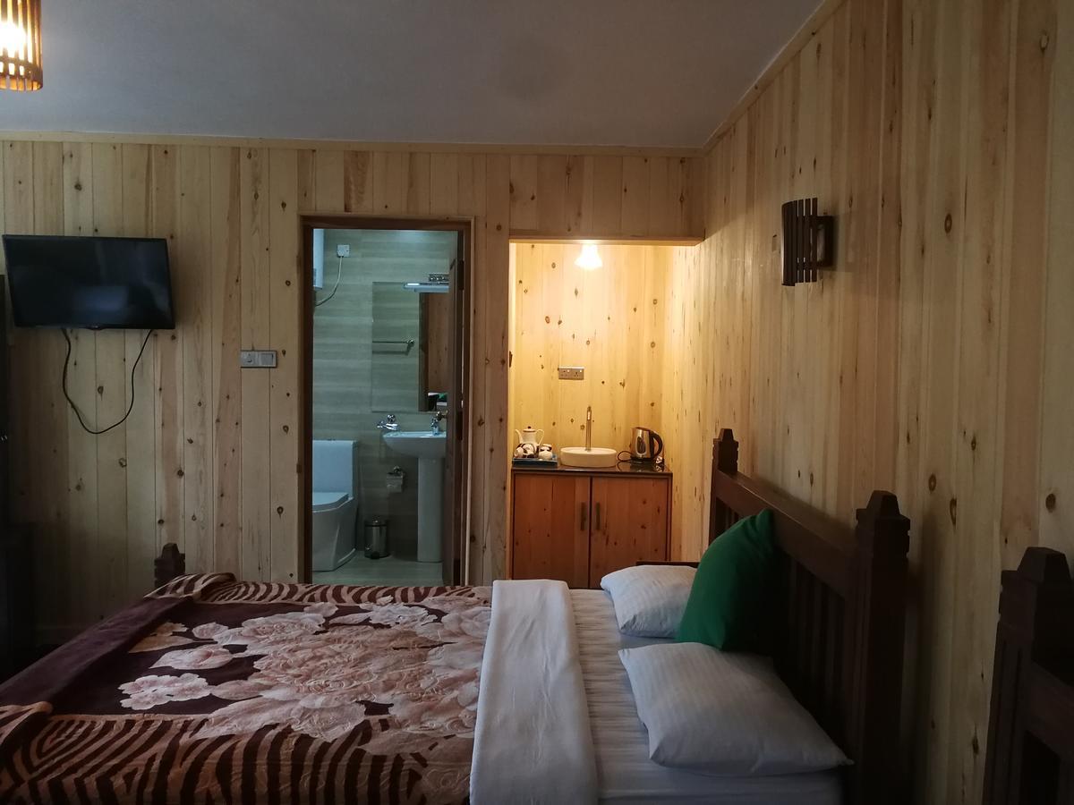 New Tour Inn Нувара-Елія Екстер'єр фото